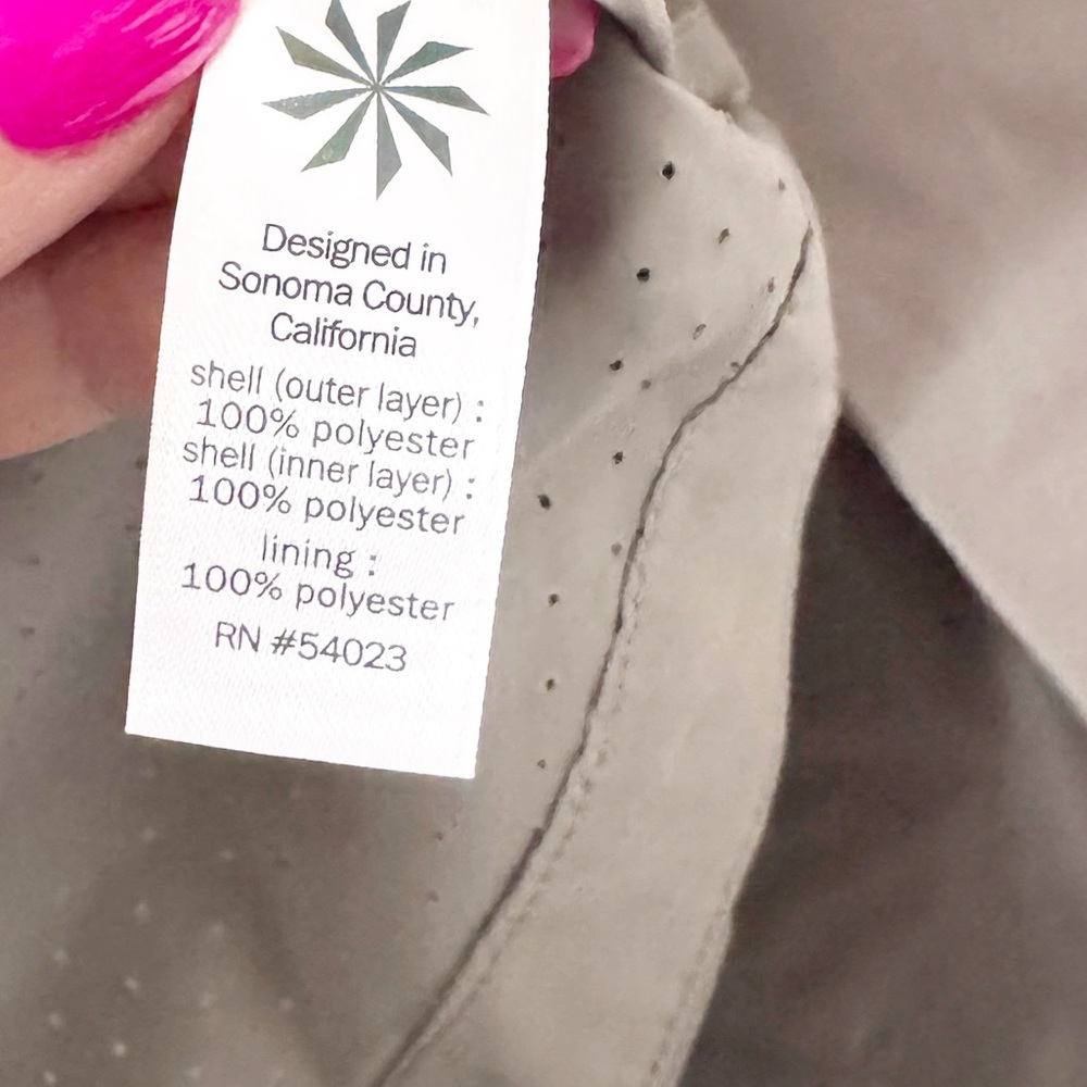 Athleta Aerate Perforated Rain Coat - Picture 7 of 13